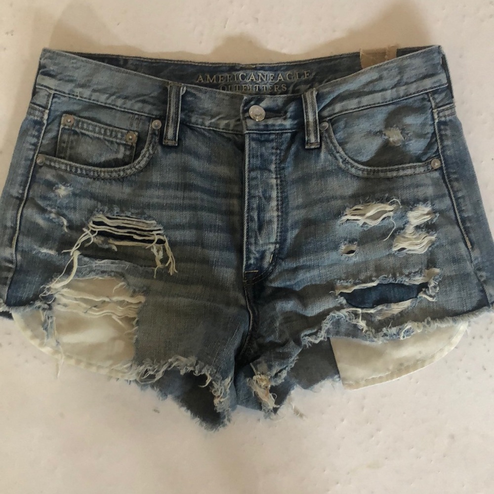 American Eagle Vintage High Rise Shorts